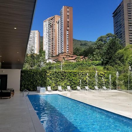 Estelar La Torre Suites Medellín Exteriör bild
