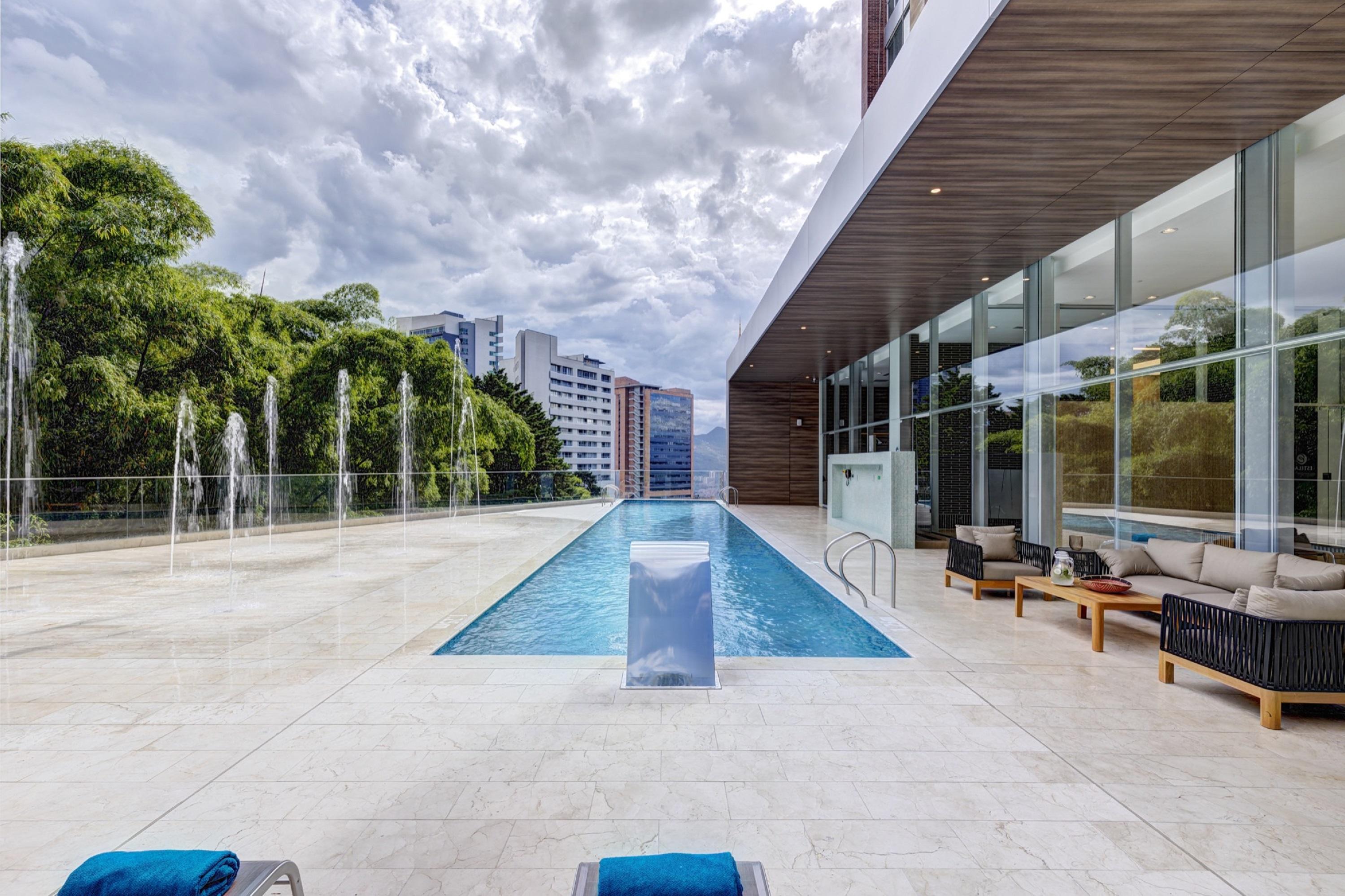 Estelar La Torre Suites Medellín Exteriör bild