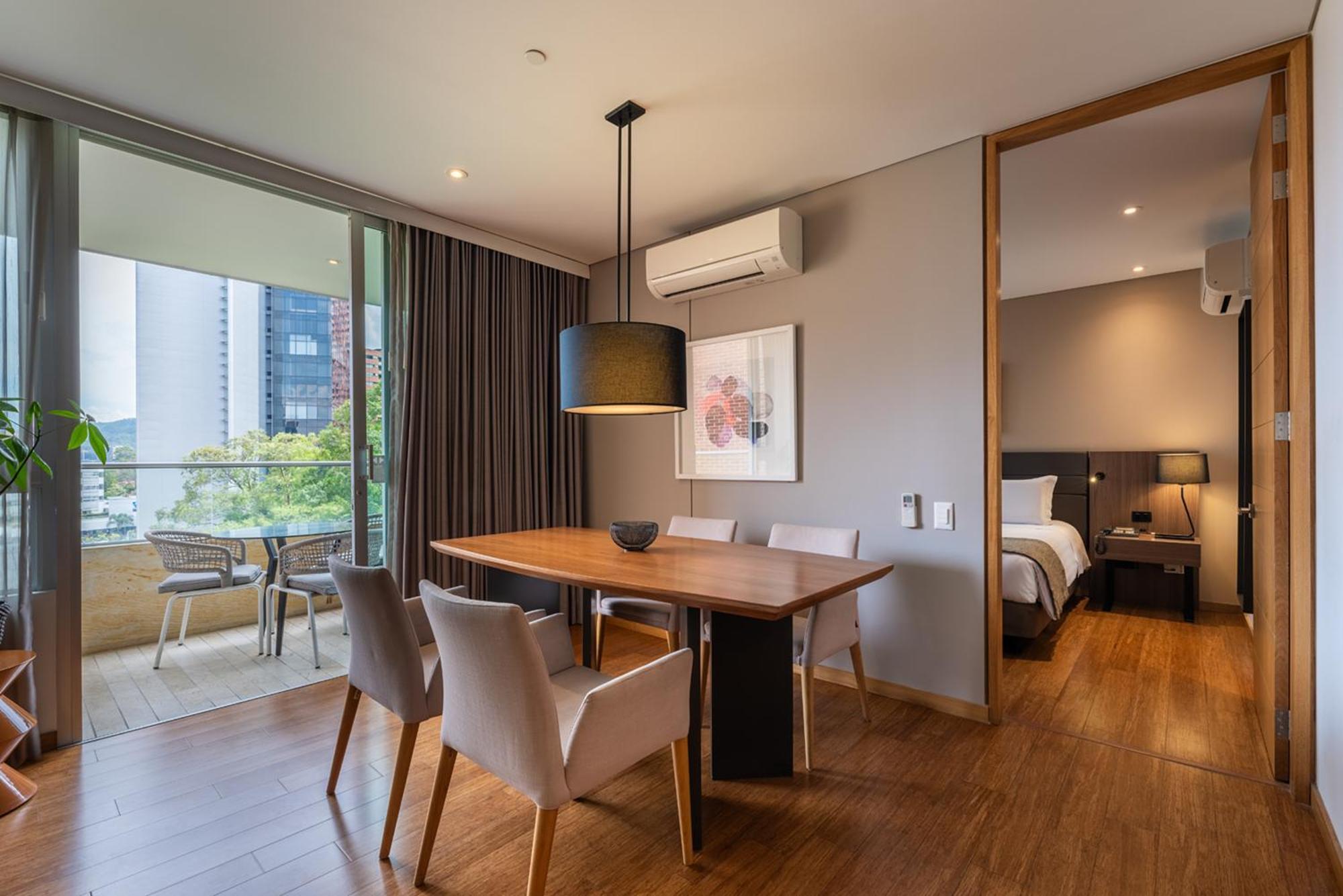 Estelar La Torre Suites Medellín Exteriör bild