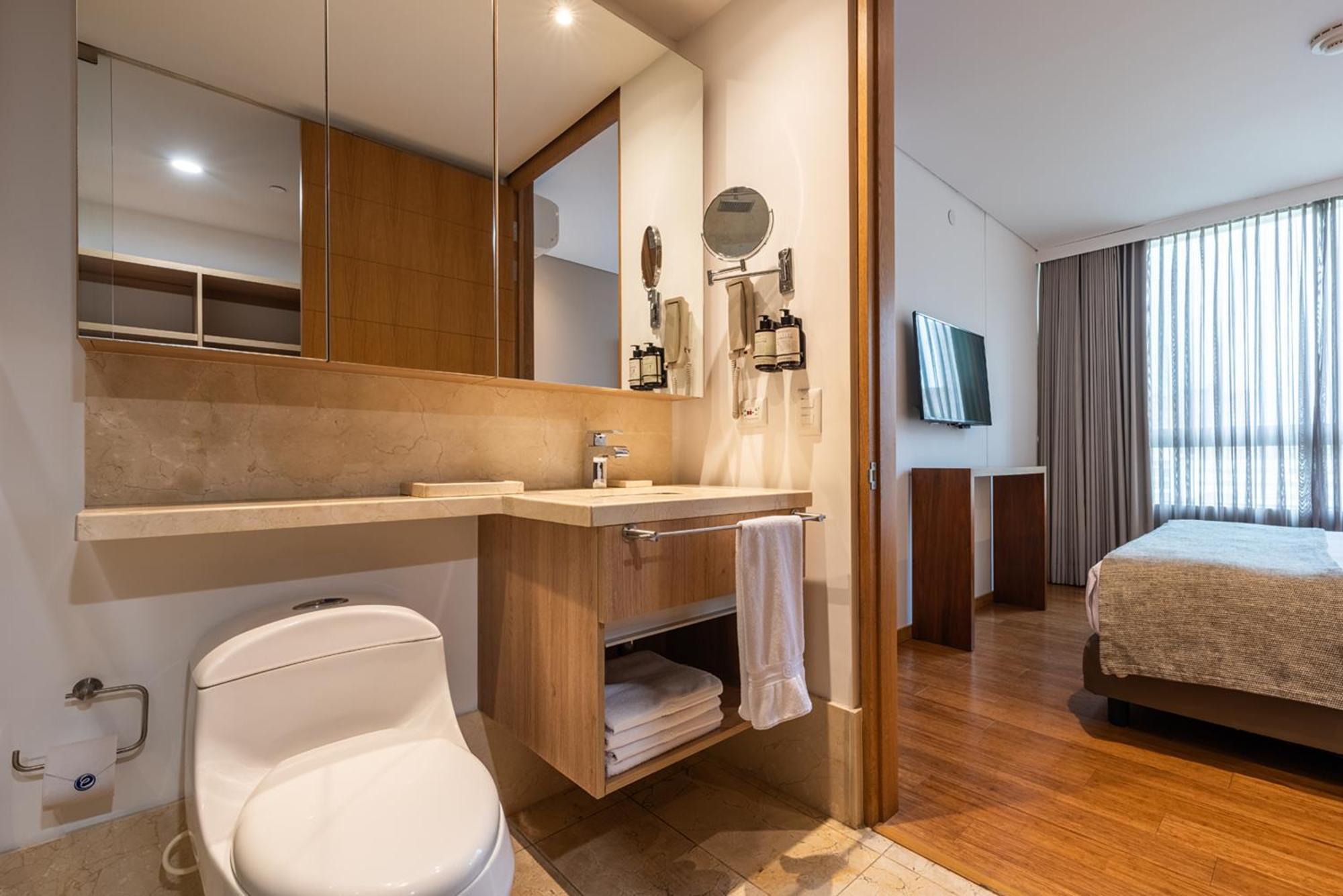 Estelar La Torre Suites Medellín Exteriör bild